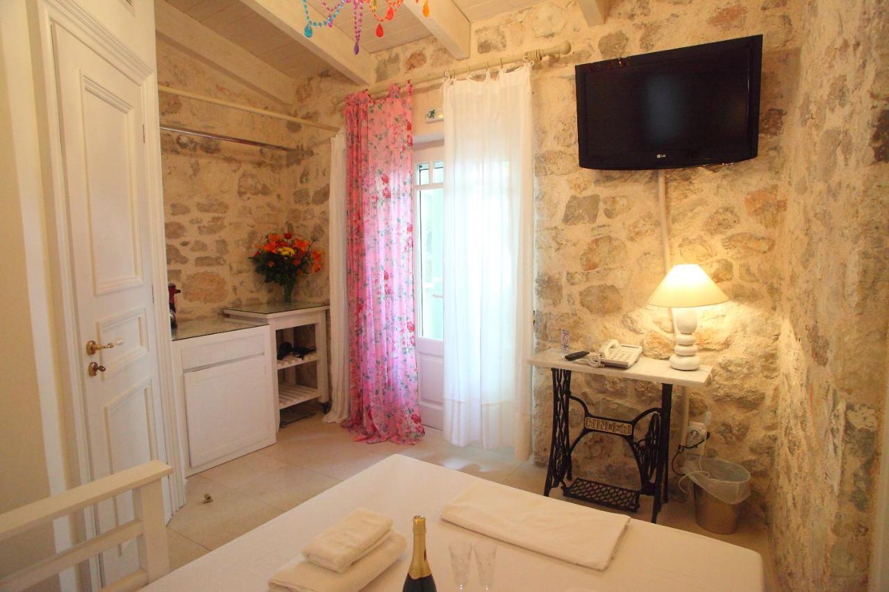 Hotel The Aigli Lefkáda Zewnętrze zdjęcie